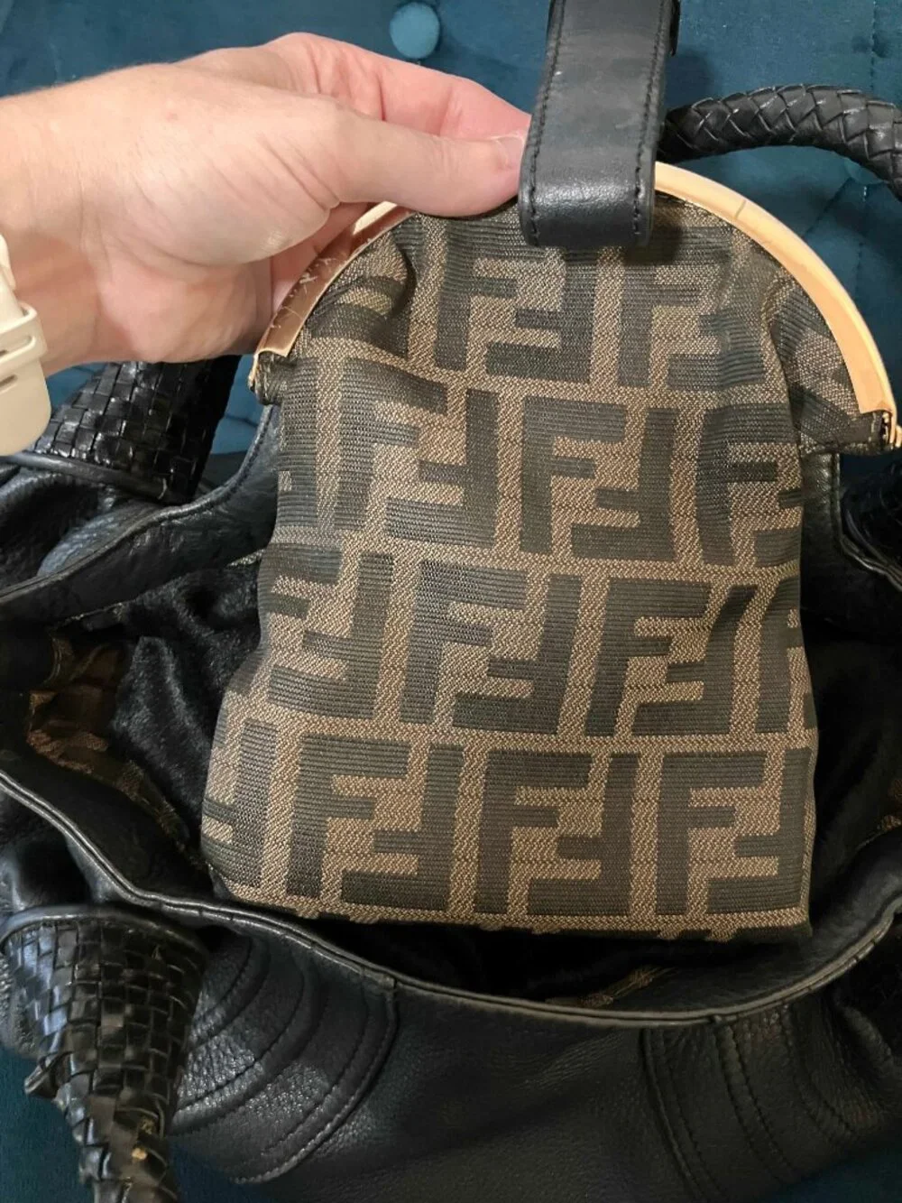 [One Owner] Vintage Fendi Small Spy Bag Black Pebbled Leather Y2K